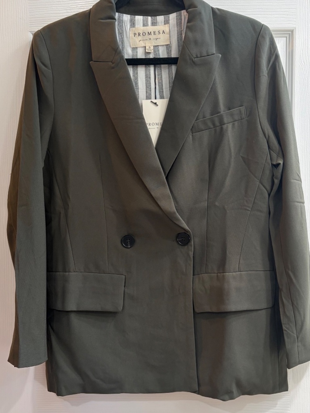New Promesa 2 Button Oversized Suit Coat Jacket in Sage Green 2 Button Blazer - Picture 3 of 7